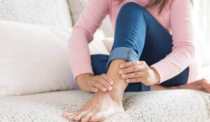 علت پا درد در زنان